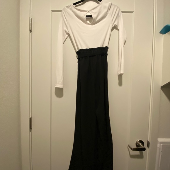 Jumpsuit - Picture 2 of 4